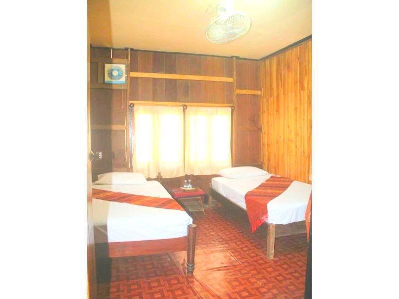 Lpq Backpackers Hostel Luang Prabang Buitenkant foto