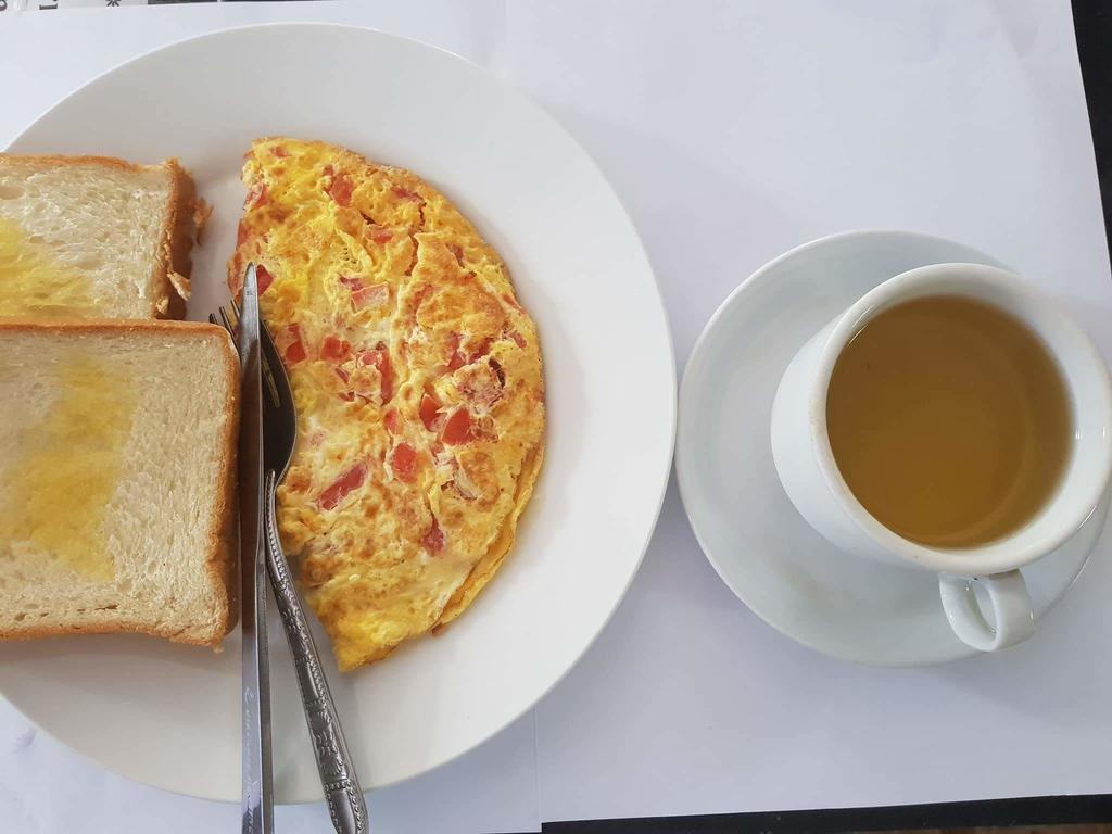Lpq Backpackers Hostel Luang Prabang Buitenkant foto